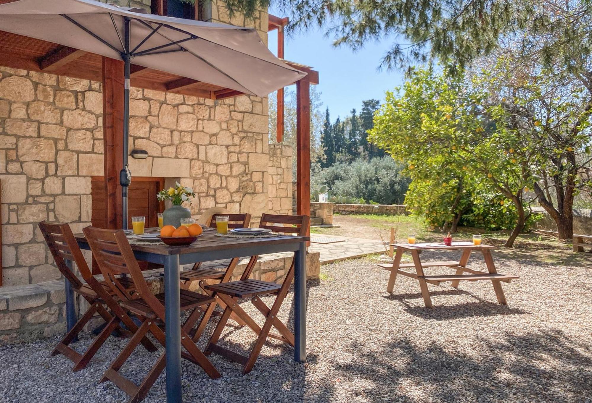 Pyrgos Ralli Estate Guesthouse Aegina Exterior photo
