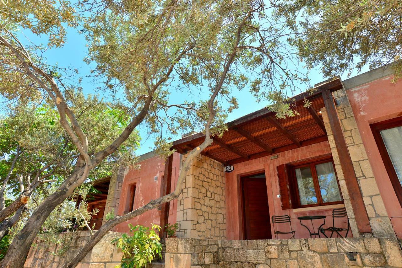 Pyrgos Ralli Estate Guesthouse Aegina Exterior photo